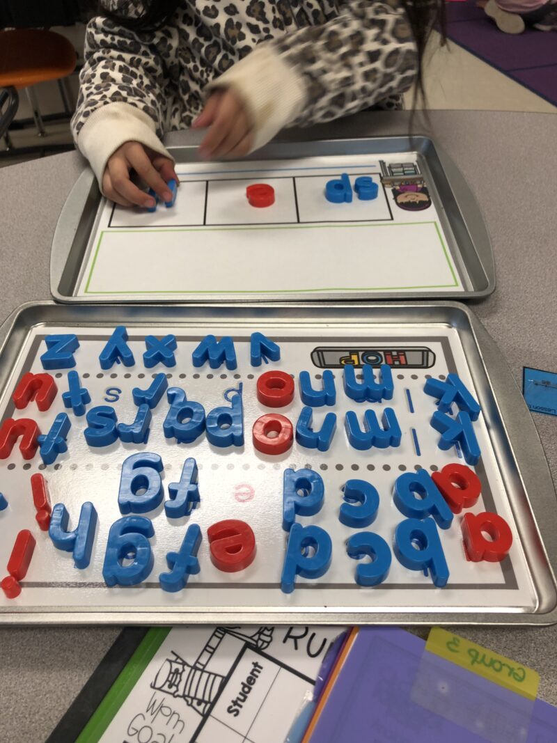 First Grade Build a Word Station - Kristen Sullins Teaching